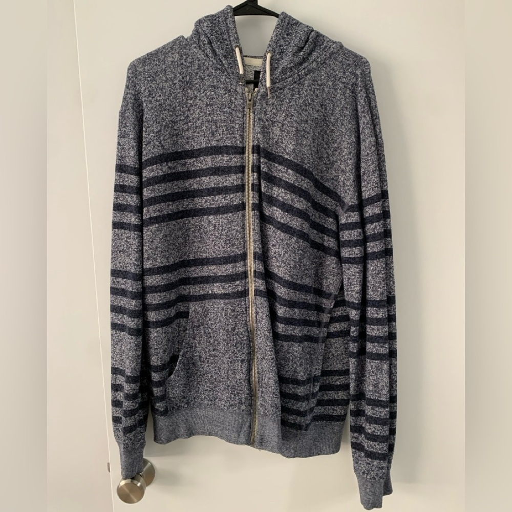 Quiksilver Gray Zip Up Sweater with Hood